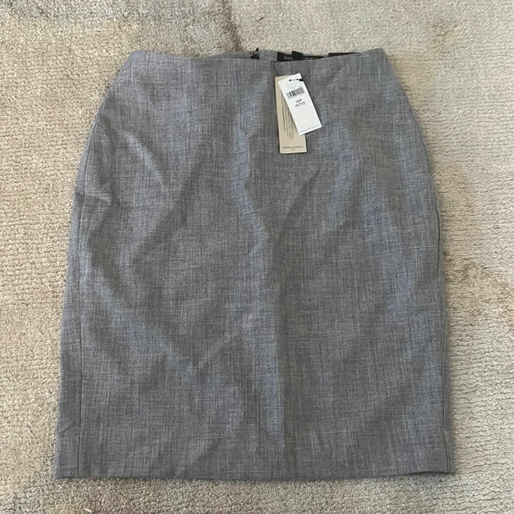 Banana Republic Grey Pencil Skirt